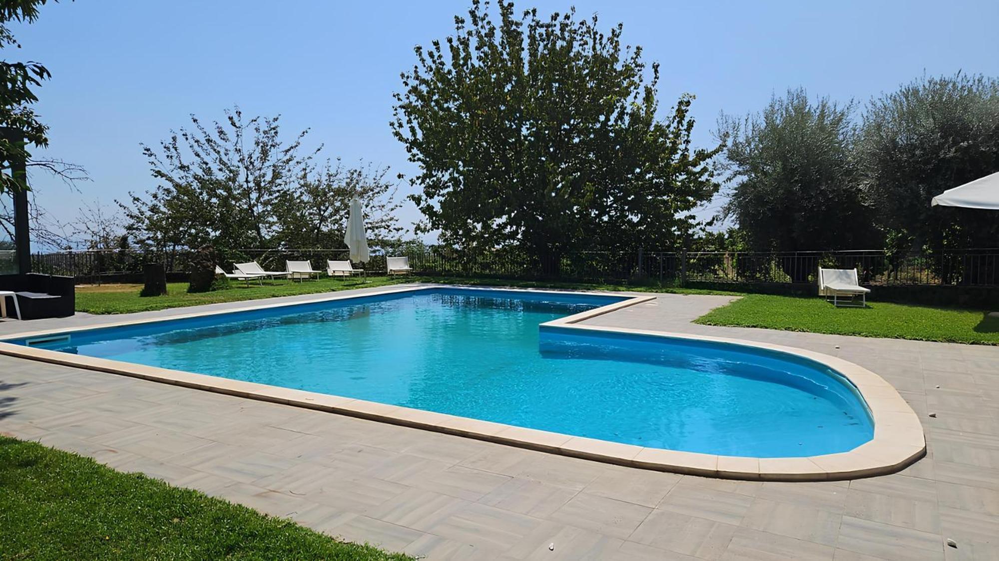 Maison Divaga Fleri Bagian luar foto
